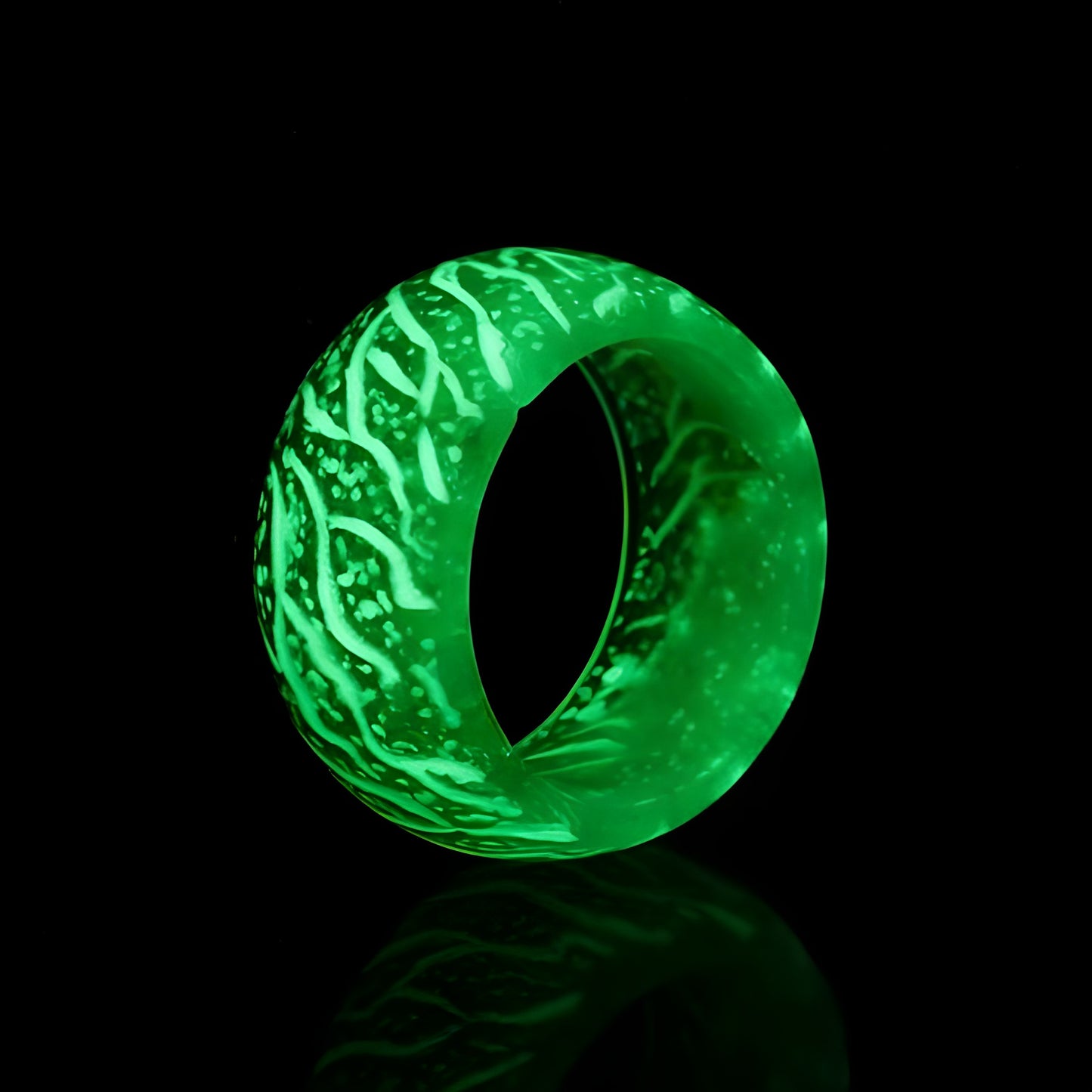 Love Glow Ring – Luminous Unisex Resin Ring for Nightlife & Special Occasions